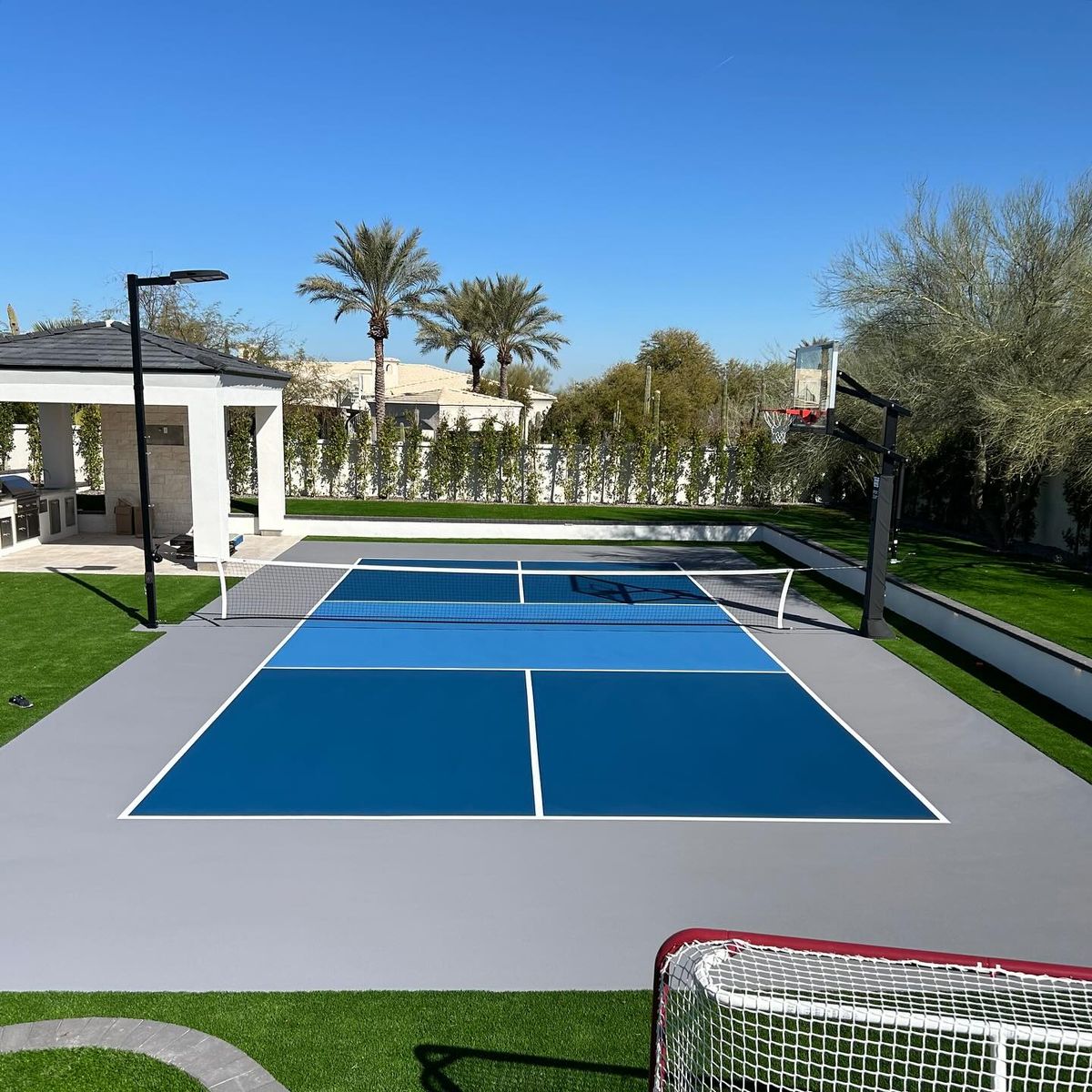 Tennis court surface